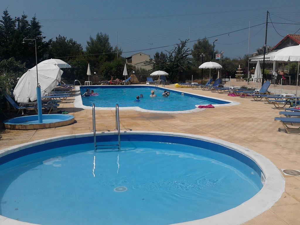 Hotel Olga Agios Stefanos Avliotes  Bagian luar foto